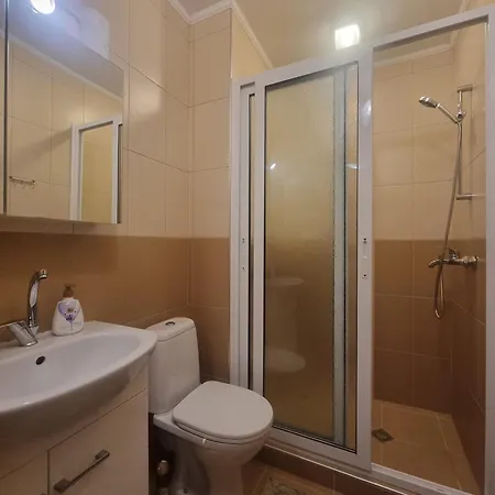 Natalia 2 Apartment *